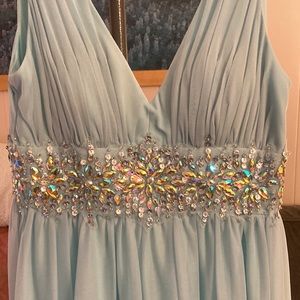 Light blue v neck prom dress. Never worn. Like new condition.